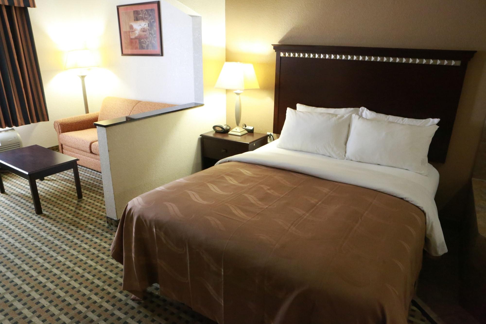 Quality Suites Burleson - Ft Worth Luaran gambar