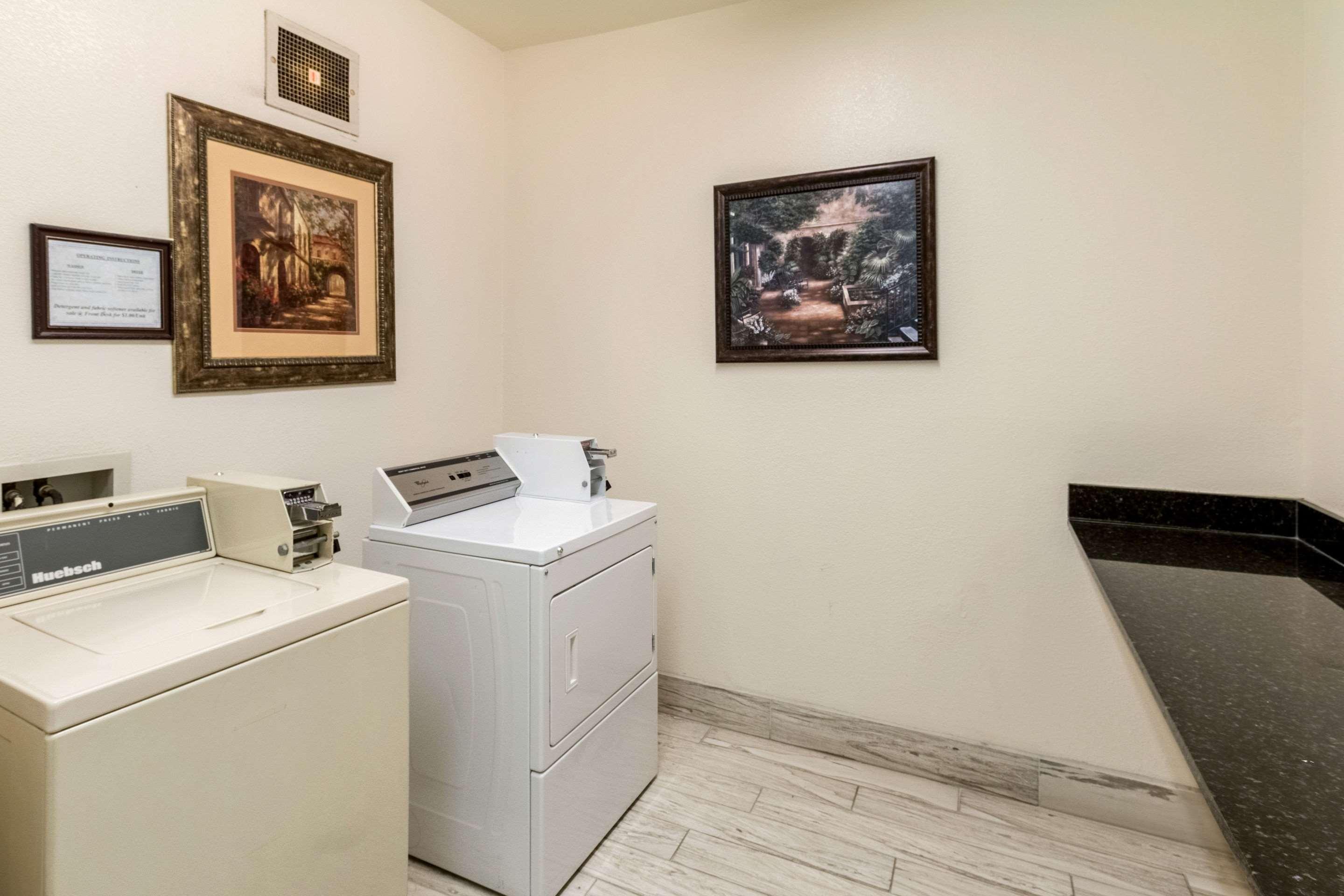 Quality Suites Burleson - Ft Worth Luaran gambar
