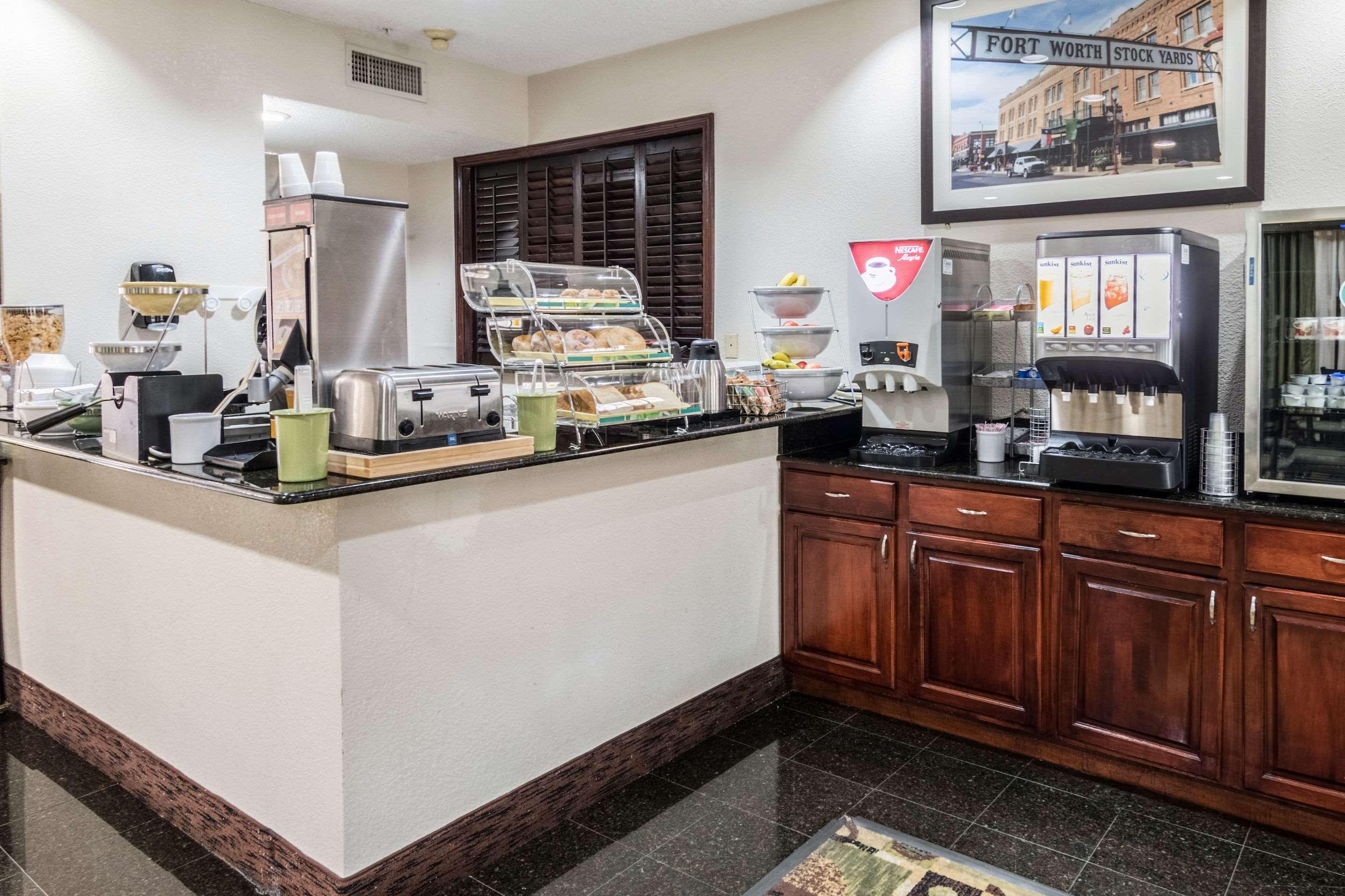 Quality Suites Burleson - Ft Worth Luaran gambar